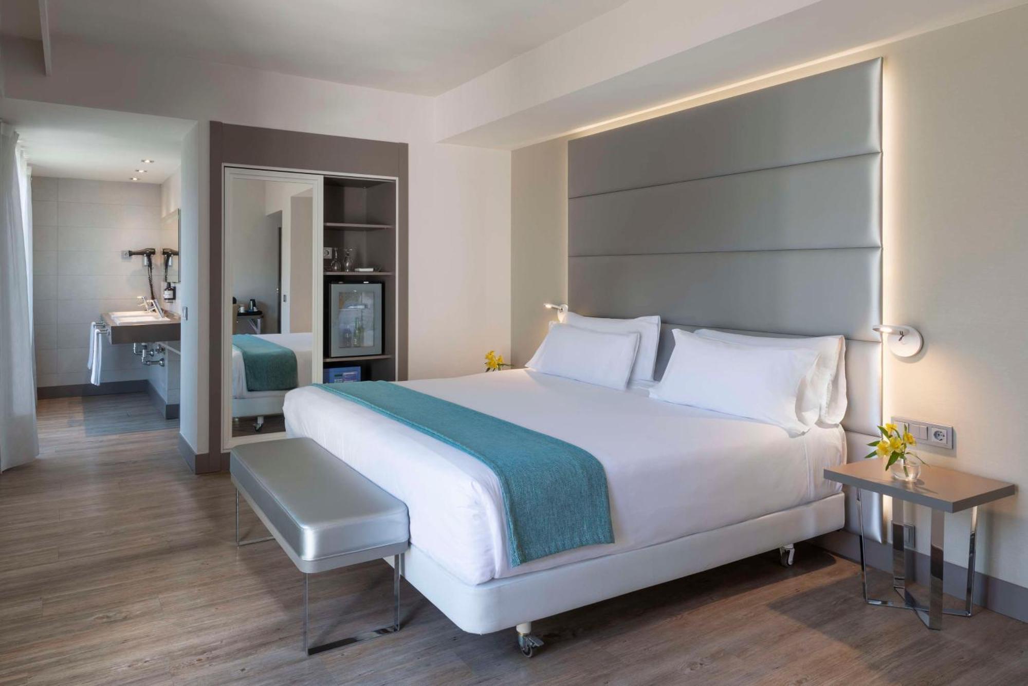 Nh Madrid Zurbano Hotel Ngoại thất bức ảnh