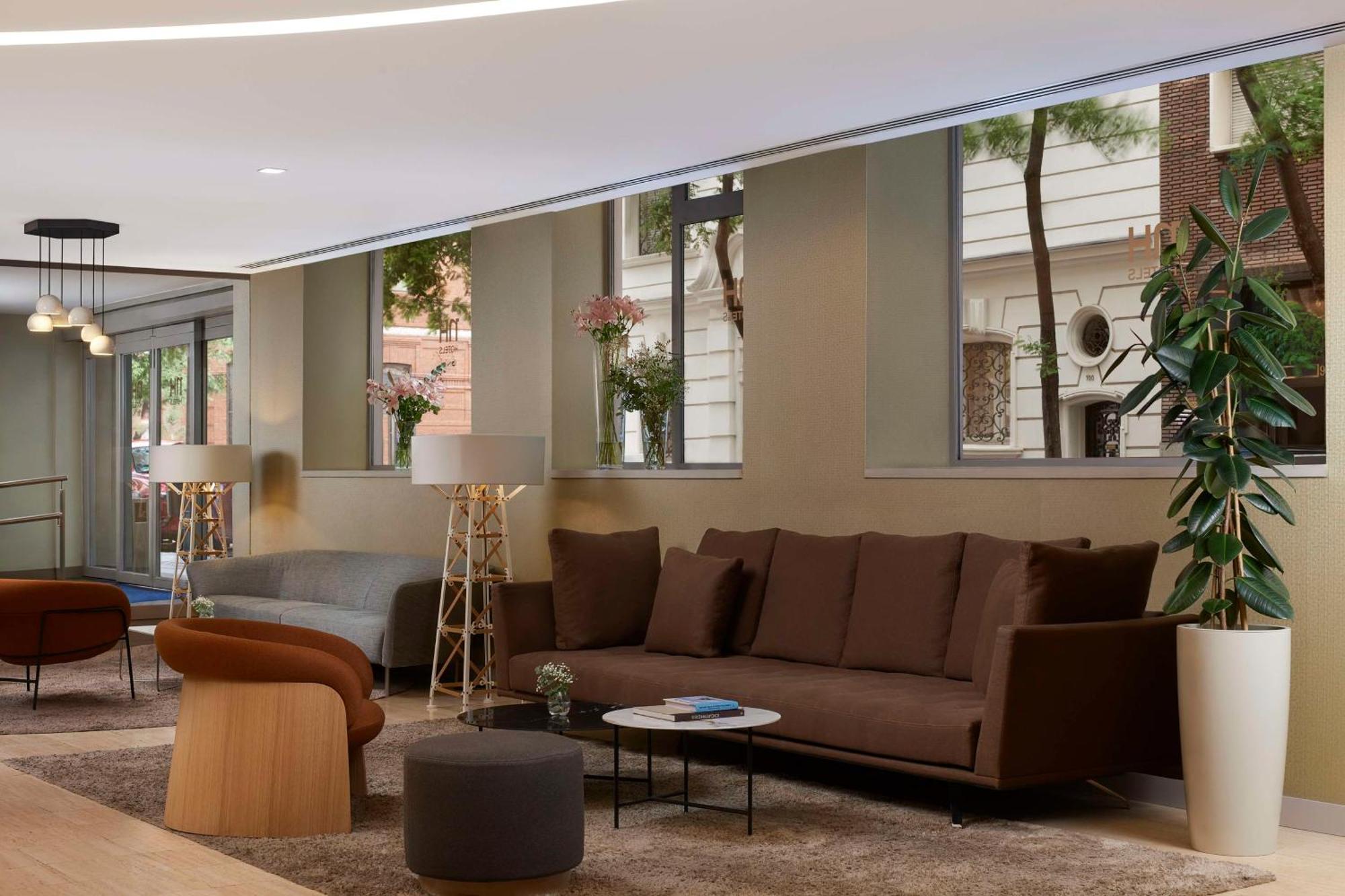 Nh Madrid Zurbano Hotel Ngoại thất bức ảnh