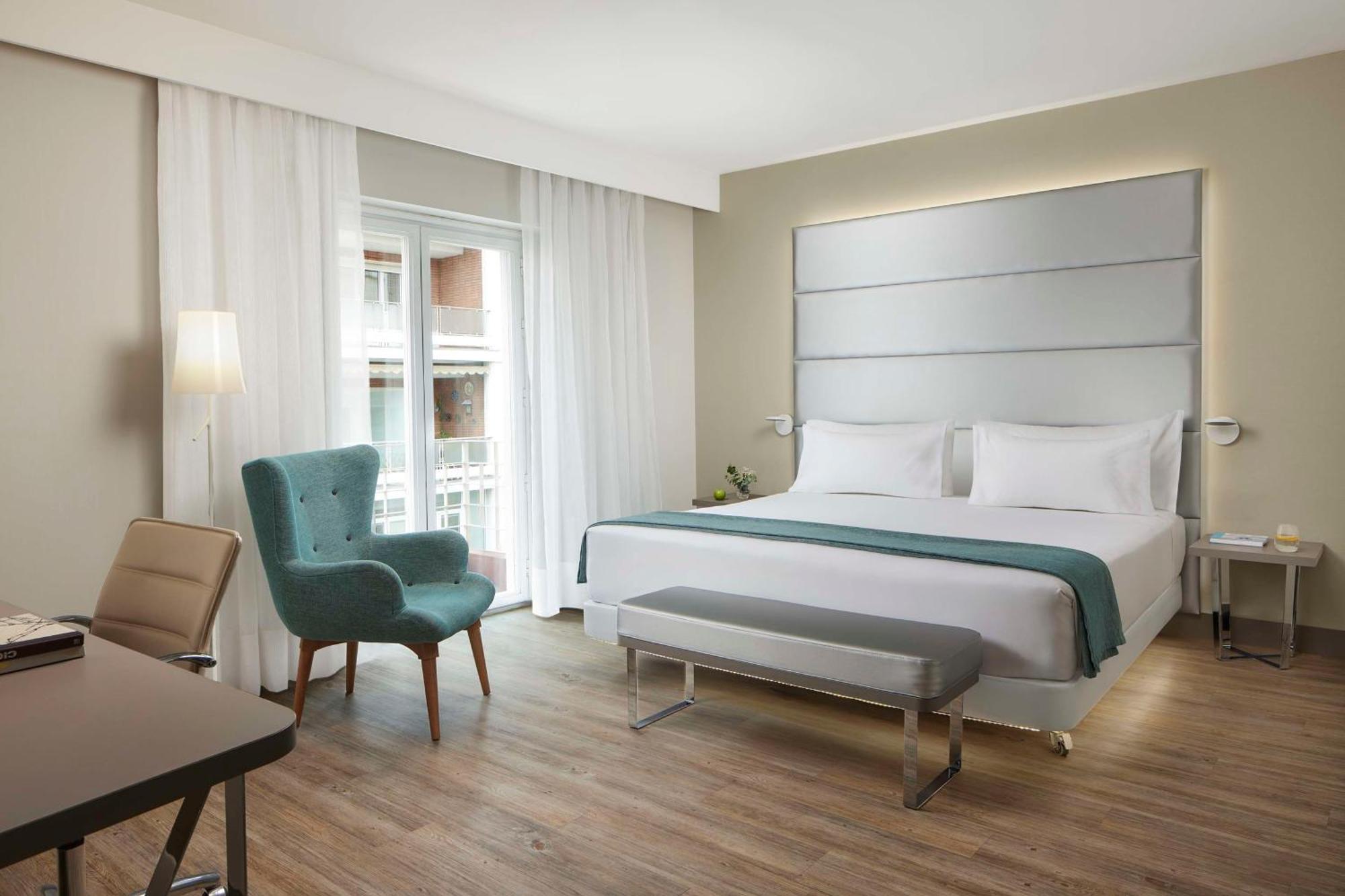 Nh Madrid Zurbano Hotel Ngoại thất bức ảnh