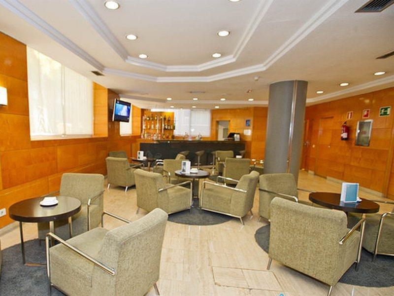 Nh Madrid Zurbano Hotel Ngoại thất bức ảnh